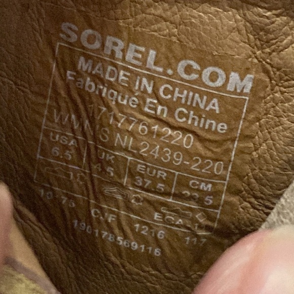 SOREL chunky heel leather Addington bootie size 36.5  in beige - Picture 9 of 9